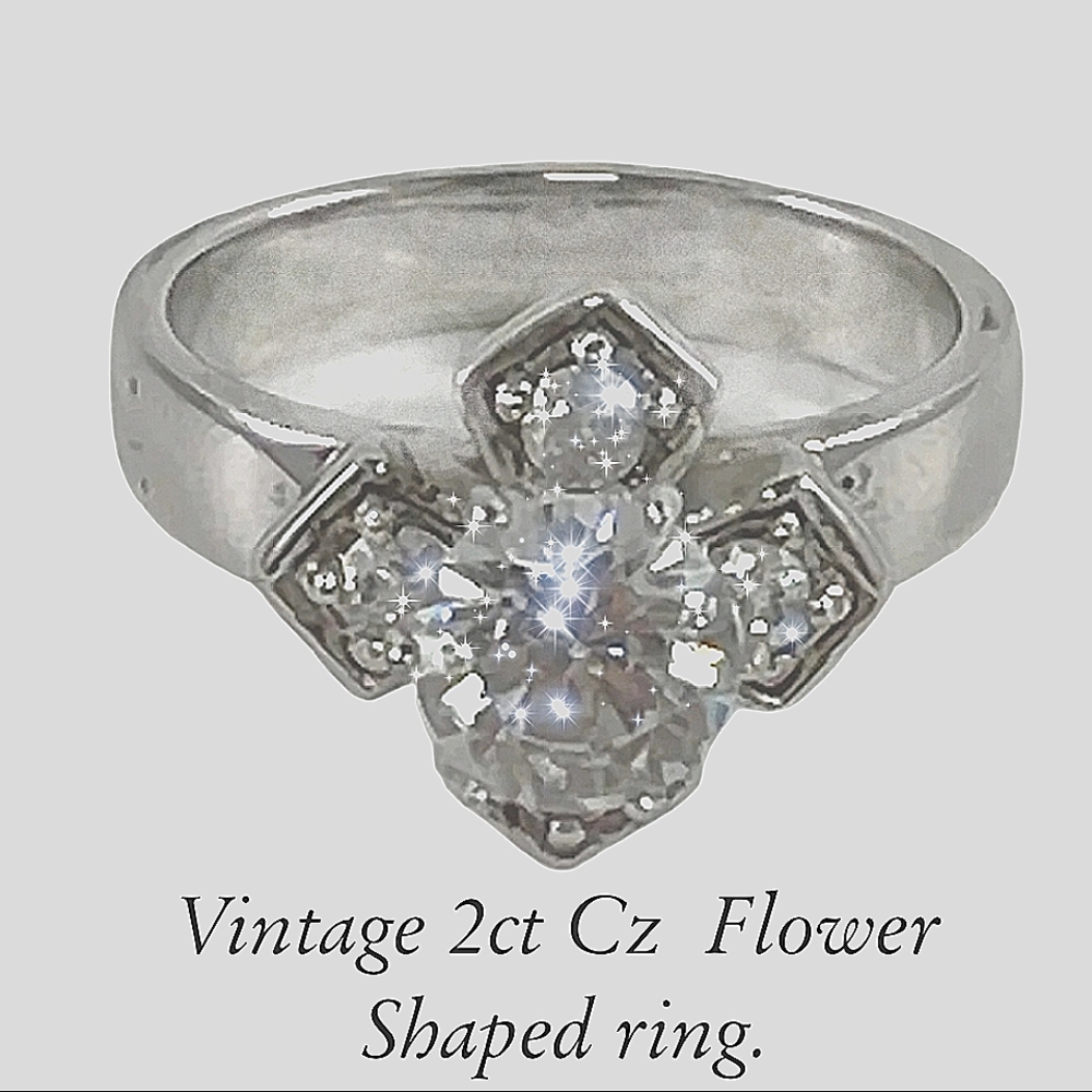 TRUE VINTAGE ESTATE SIGNED STERLING SILVER 925 RING SZ 6.00 CZ Flower